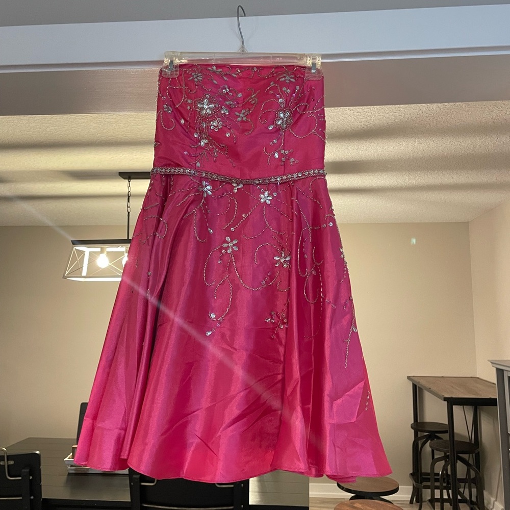 Strapless Homecoming Dress
